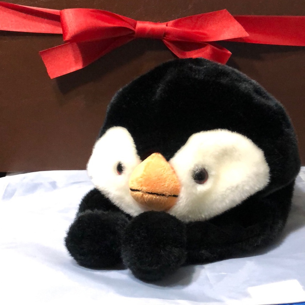 Penguin winter hat